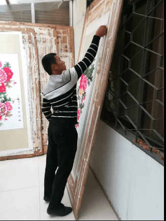 书画家和爱好书画作品的收藏家，都能够找到好的装裱师